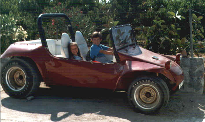 O Buggy e outras duas das minhas cria��es.